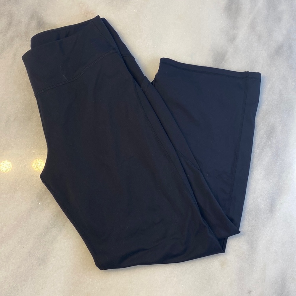 Women’s All In Motion Flare legging size XL